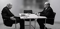 Kardinal Schönborn und Stephan Baier im Gespräch