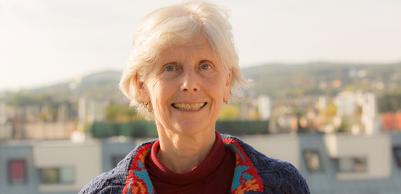 Wie Trauernden beistehen? Christine Hubka: „Am meisten hilft, wenn jemand fragt:  Wie geht es dir? Und dann aushält, was kommt.“