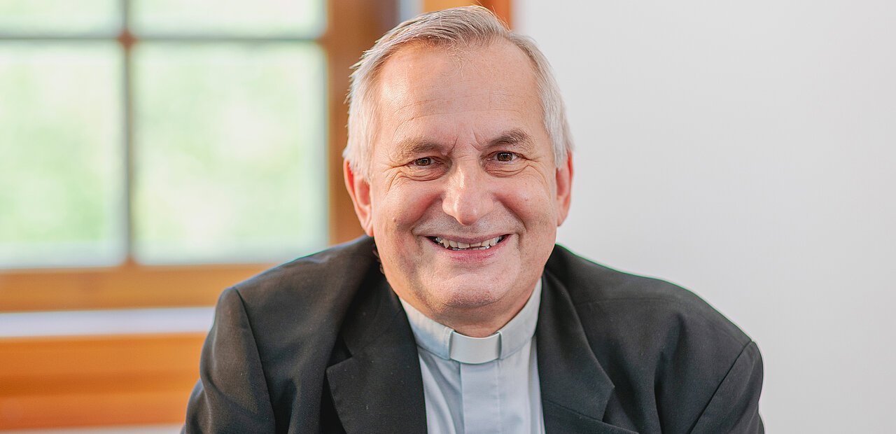 Pfarrer und Programmdirektor Dr. Richard Kocher. 