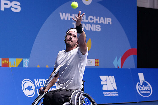 Ein Profi bei der Arbeit: Schon als Kind liebte Nico Langmann den sportlichen Wettbewerb. Die Sportart Rollstuhl-Tennis war ihm auch auf seinem Weg zu sich selbst eine gute Begleitung.