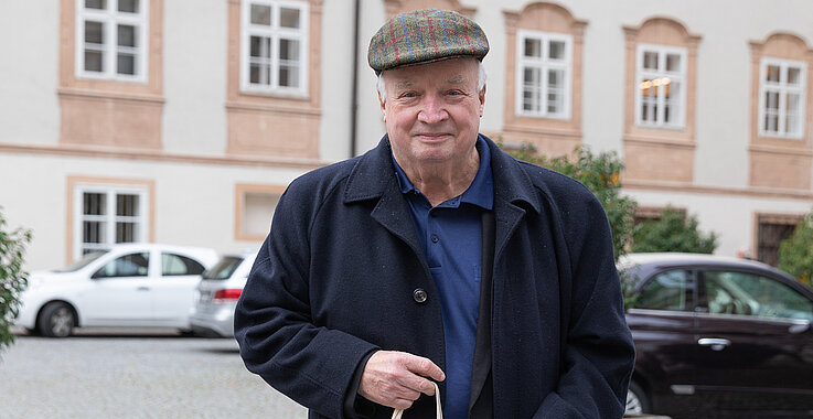 Hans Rauscher bezeichnet sich selbst als Kulturkatholiken. 