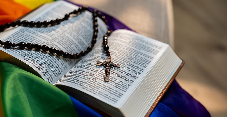Wie die Kirche auf die LGBTQI-Community zugehen möchte. 