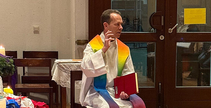 Pfarrer Carlos da Silva über die Reaktionen zu Papst Franziskus in den spanischsprachigen Pfarrgemeinden: "Es war eine große Freude. Vor allem die Menschen aus Argentinien haben ihn immer als ihren Papst gesehen."