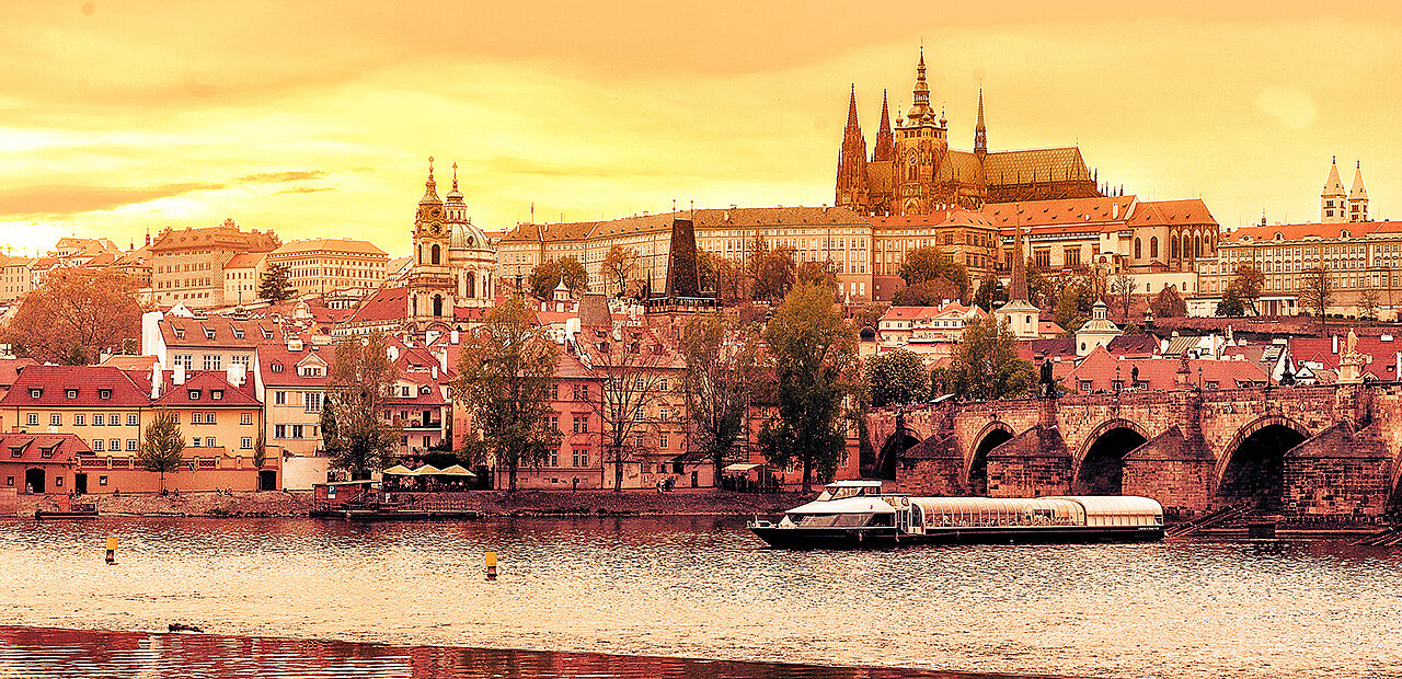 Prag im Abendlicht