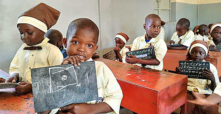 Schülerinnen und Schüler im Tschad