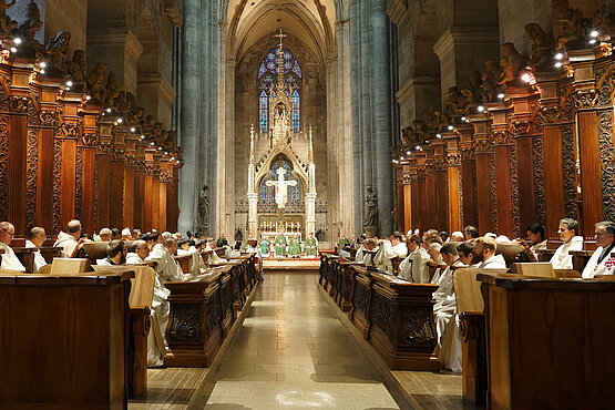 Stift Heiligenkreuz ist unter anderem für die Pflege des gregorianischen Chorals und seine Theologische Hochschule bekannt. Aktuell gibt es hier rund 100 Mönche.
