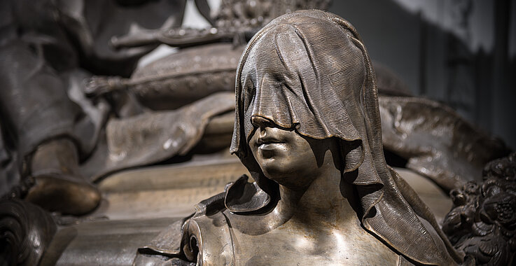 Sarkophag von Kaiserin Elisabeth Christine von Braunschweig.