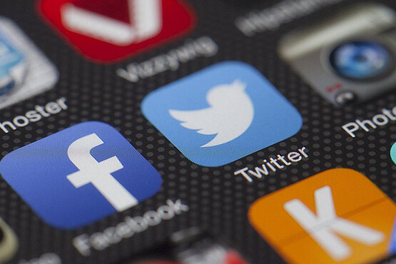 Die Erzdiözese Wien warnt vor Betrugsversuchen mit Fake-Profilen von Kardinal Christoph Schönborn. 