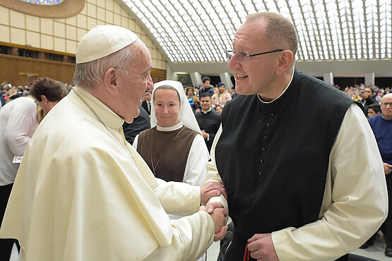 Pater Wallner mit Papst Franziskus im Vatikan