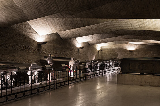 Die neue Kaisergruft: Ein Meisterwerk des Brutalismus.