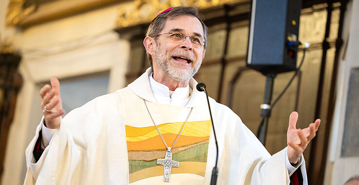 Eucharistiefeier als Bischof in Wullersdorf: Pfarrmosaik KW8/2026