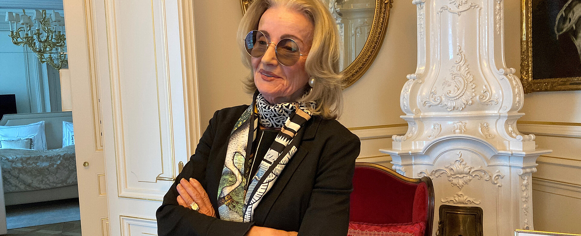 Besucht auch 2026 den Opernball. Elisabeth Gürtler ist nach wie vor beruflich aktiv und gibt Tipps für die Gesundheit.