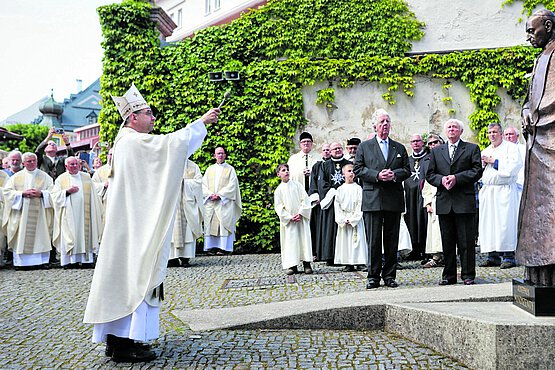 Gedenken: Am 31. Mai wurde die neue Statue zu Ehren des vor 50 Jahren im Exil in Österreich gestorbenen ungarischen Kardinals Jószef Mindszenty in Mariazell gesegnet. 