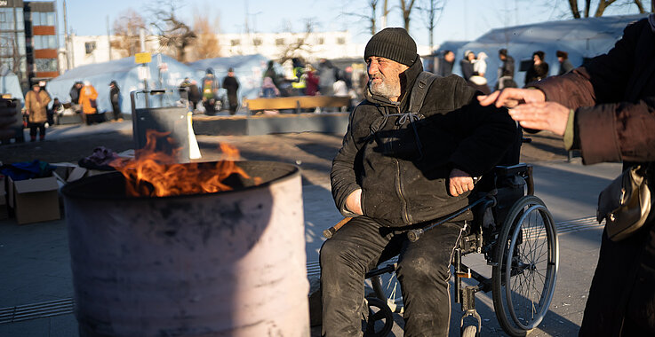 Vor allem ältere Menschen in der Ukraine leiden unter der Kälte. 