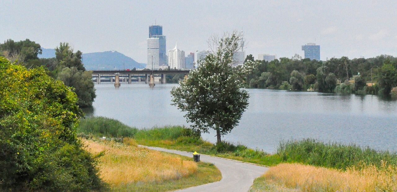 Himmel & Erde-Redakteurin Andrea Harringer war am Wiener Jakobsweg unterwegs.