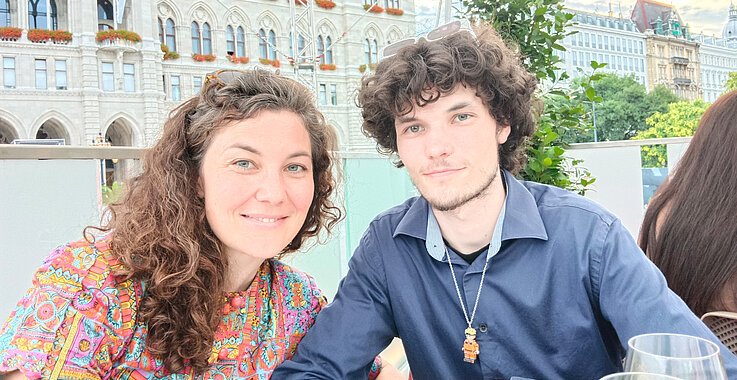 Steffi ist mit ihrem Bruder Thomas gekommen: „Die Impulsfragen regen an über neue Themen zu reden. Das in Kombination mit Essen ist eine tolle Sache!“