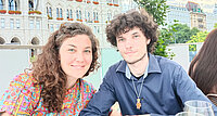 Steffi ist mit ihrem Bruder Thomas gekommen: „Die Impulsfragen regen an über neue Themen zu reden. Das in Kombination mit Essen ist eine tolle Sache!“