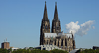 Im Kölner Dom wird für rein touristische Zwecke nun Eintritt verlangt. 