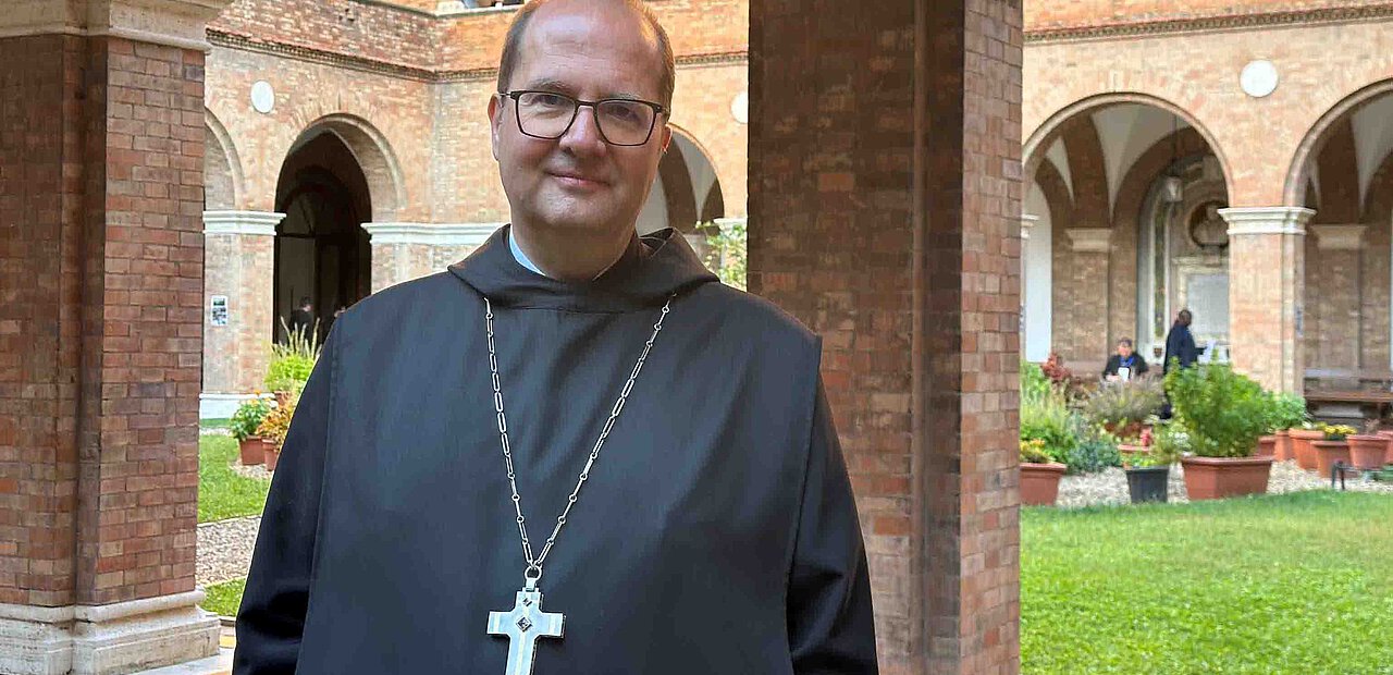 Gastfreundschaft und Ökumene: Abtprimas Jeremias Schröder im Gespräch zum Ordenstag. 