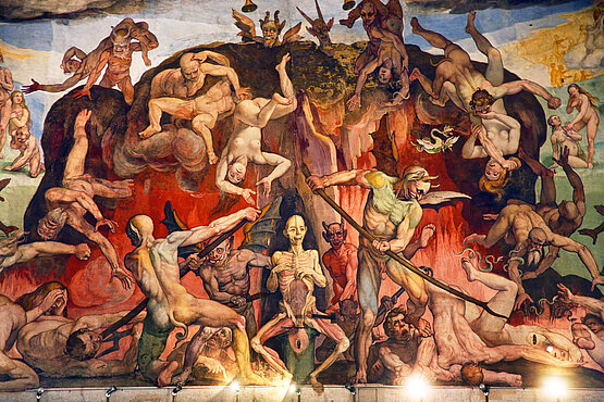 Detail aus der Kuppel des Florenzer Doms welches Himmel und Hölle zeigt