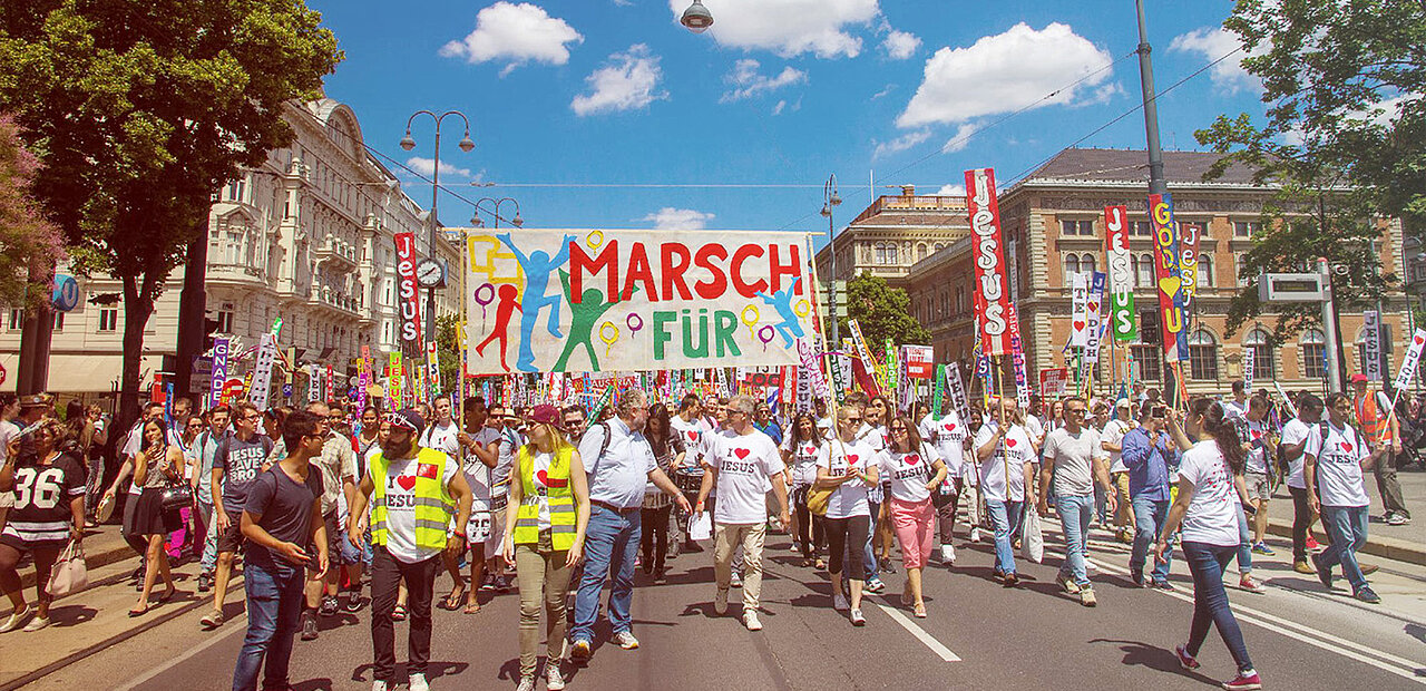 Schon 2016 gingen Christen in Wien beim "Marsch für Jesus" auf die Straße. 