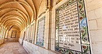 Paternosterkirche in Jerusalem: das Vaterunser in vielen Sprachen.