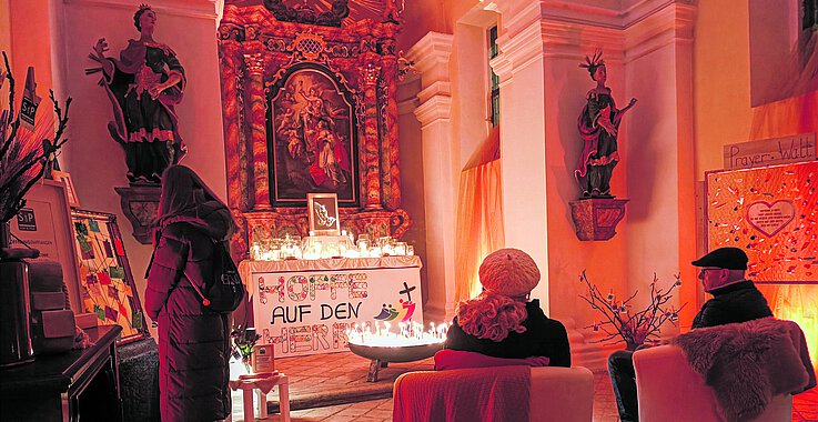 2.600 kamen in das „Wohnzimmer Gottes“ 