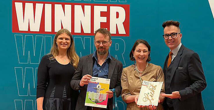 Unser erster Medienpreis für das Magazin "Himmel & Erde": Licht und Hoffnungsfroh – diese beiden Hefte wurden ausgezeichnet.