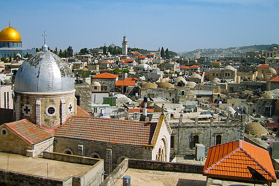 Jerusalem: Die Heilige Stadt für Judentum, Christentum und Islam, aber auch immer wieder Schauplatz von Gewalt. 