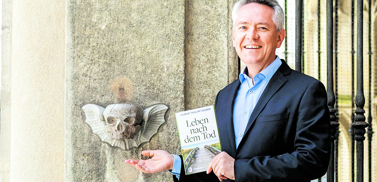 Hubert Philipp Weber schreibt in seinem Buch "Leben nach dem Tod" über die große Hoffnung für Christinnen und Christen.