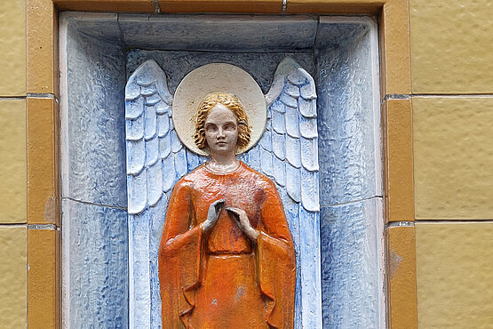 Rund 400 Apotheken in Österreich tragen einen religiösen Namen.