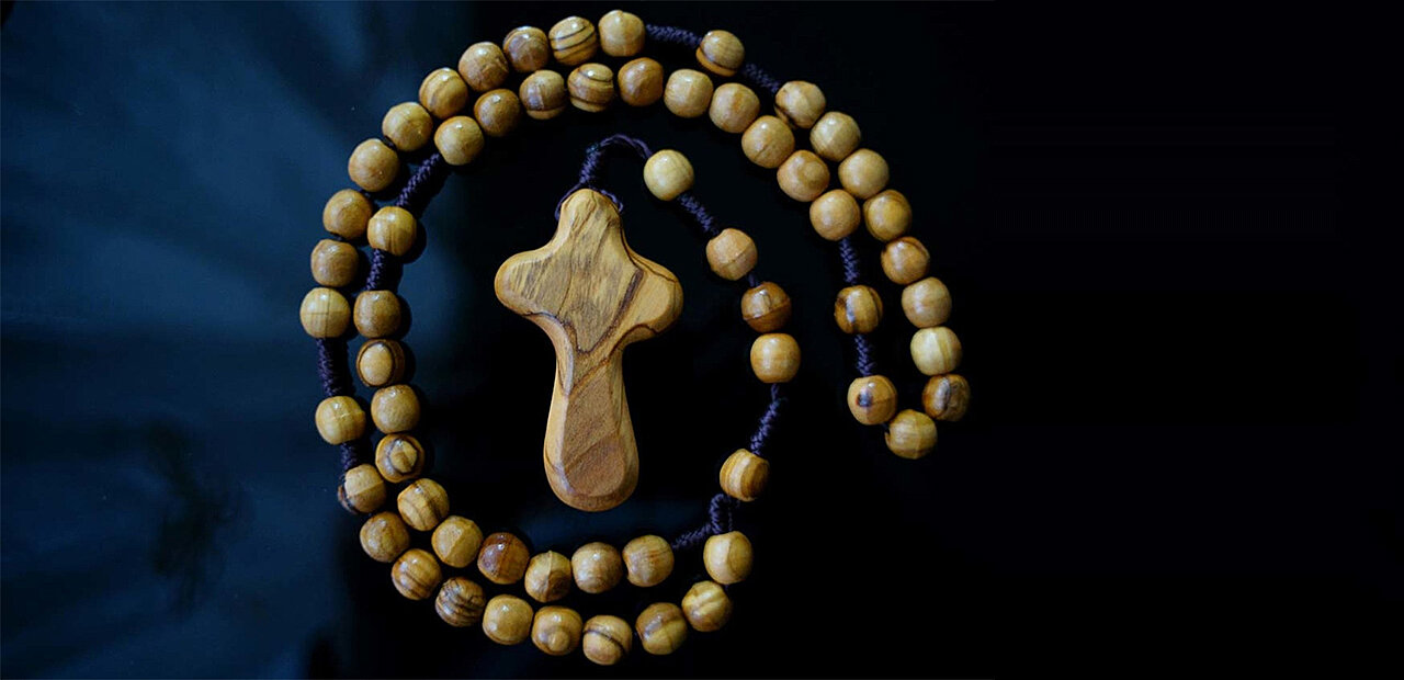Rosenkranz aus Holz