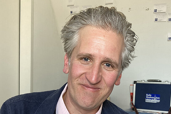 Johann-Philipp Spiegelfeld in der Redaktion.