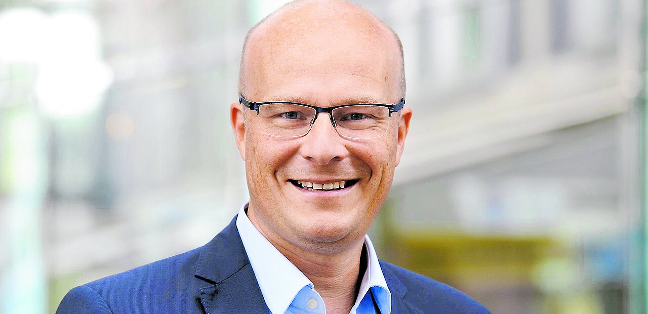 Alexander Filipovic ist Universitätsprofessor für Sozialethik am Institut für Systematische Theologie und Ethik an der Katholisch-Theologischen Fakultät, Universität Wien. 