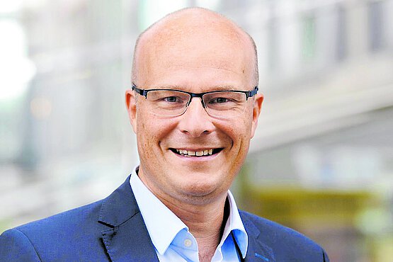 Alexander Filipovic ist Universitätsprofessor für Sozialethik am Institut für Systematische Theologie und Ethik an der Katholisch-Theologischen Fakultät, Universität Wien. 