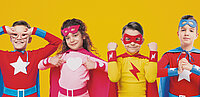 Kinder als Superhelden