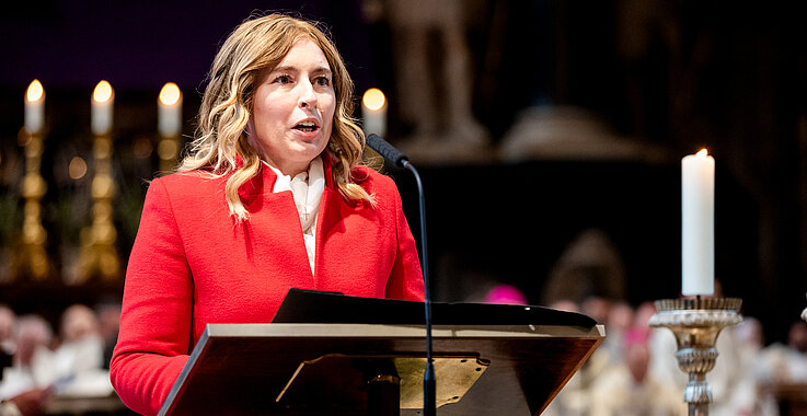 Magdaléna Tschmucks Wunsch, einmal noch im Stephansdom zu kantorieren, ging bei der Chrisammesse 2025 in Erfüllung. 