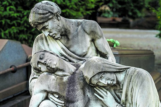 Begleitet, getragen, umsorgt: Wie wir sterben (lassen), ist nicht egal.