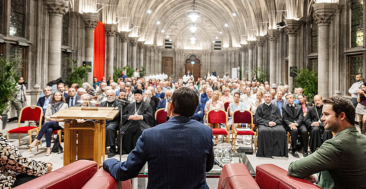 Auditorium in der Volkshalle im Wiener Rathaus