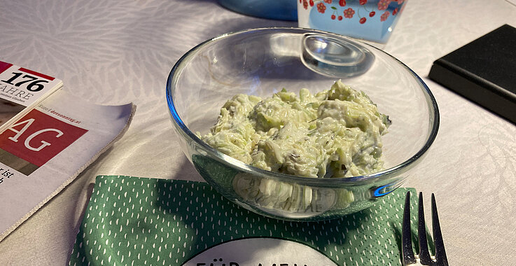 Tzaziki