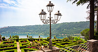 Die Gärten von Castel Gandolfo wurden seit Urban VIII. von so manchem Papst der Sommerhitze von Rom im Juli und August vorgezogen. 