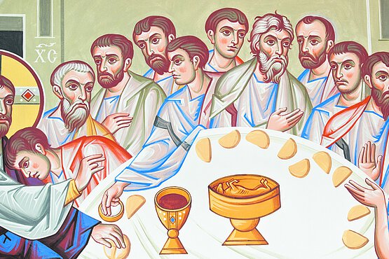 Jesus im Kreis der Apostel.