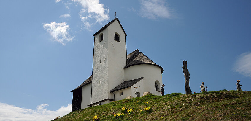 Der höchste Punkt der Hohen Salve ist wohl das Kirchturmkreuz der Johanneskapelle.