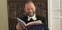 Marek Pučalík und sein Buch "Die Karlskiche. Geschichte eines Heilsortes".