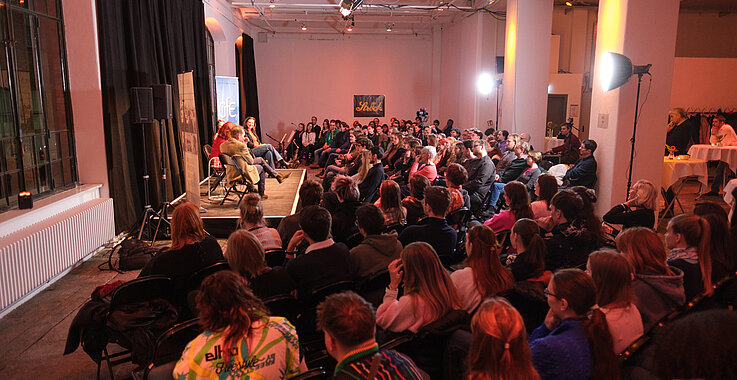 Viele Interessierte hörten sich die Podiumsdiskussion der Figlhauses im WUK an. 