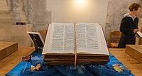 Die Kirche lebt vom Wort Gottes. 