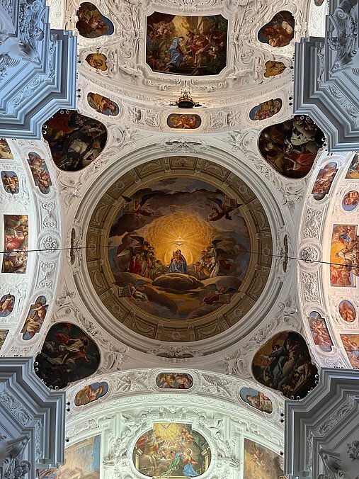 Deckenfresko Kirche Maria Rotunda