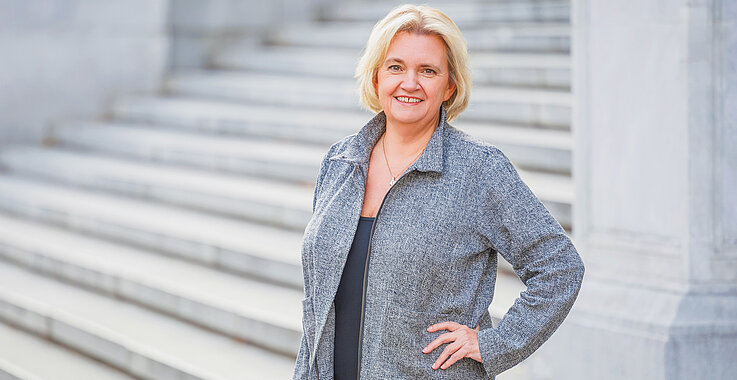 Regina Polak: „Heute setzt sich der Verein für die Erneuerung der Kirchen aus dem Geist christlich-jüdischer Zusammenarbeit ein, hält die Erinnerung an die Shoa wach und engagiert sich im Kampf gegen Judenfeindschaft, Antisemitismus und Rassismus.“