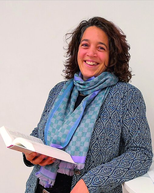 Dr. Katrin Brockmöller ist katholische Theologin und Bibelwissenschaftlerin.