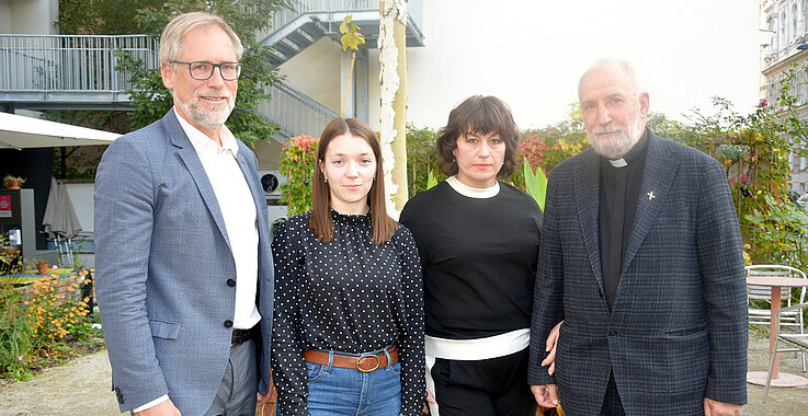 Caritas Wien Direktor Alexander Bodmann, mit den ukrainischen Caritas-Kollegen.